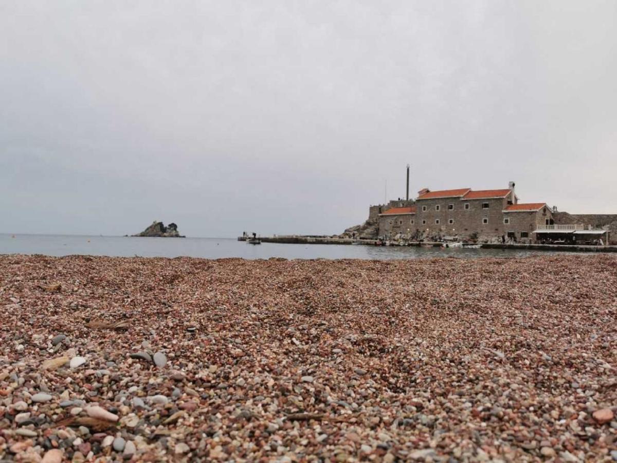 Guest House Medin Petrovazzo Esterno foto