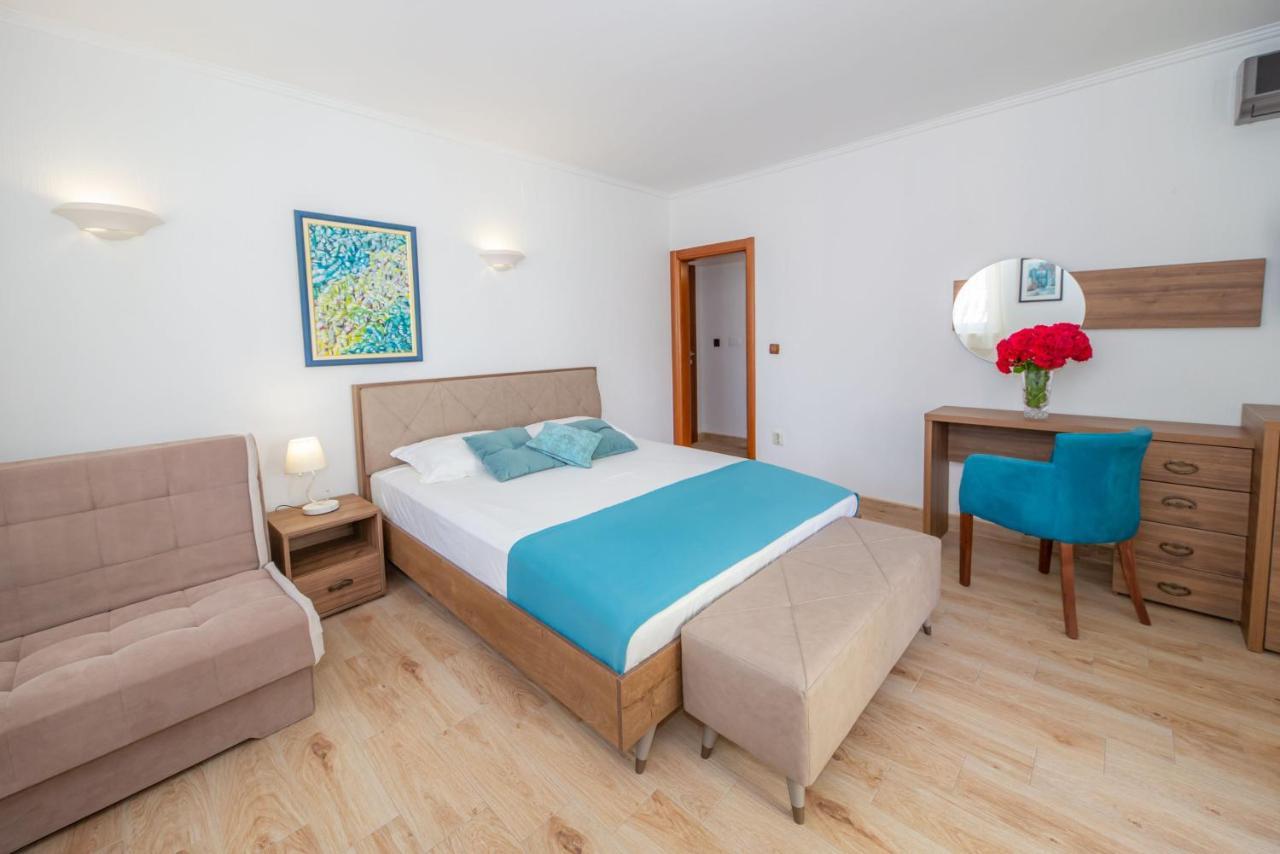 Guest House Medin Petrovazzo Esterno foto