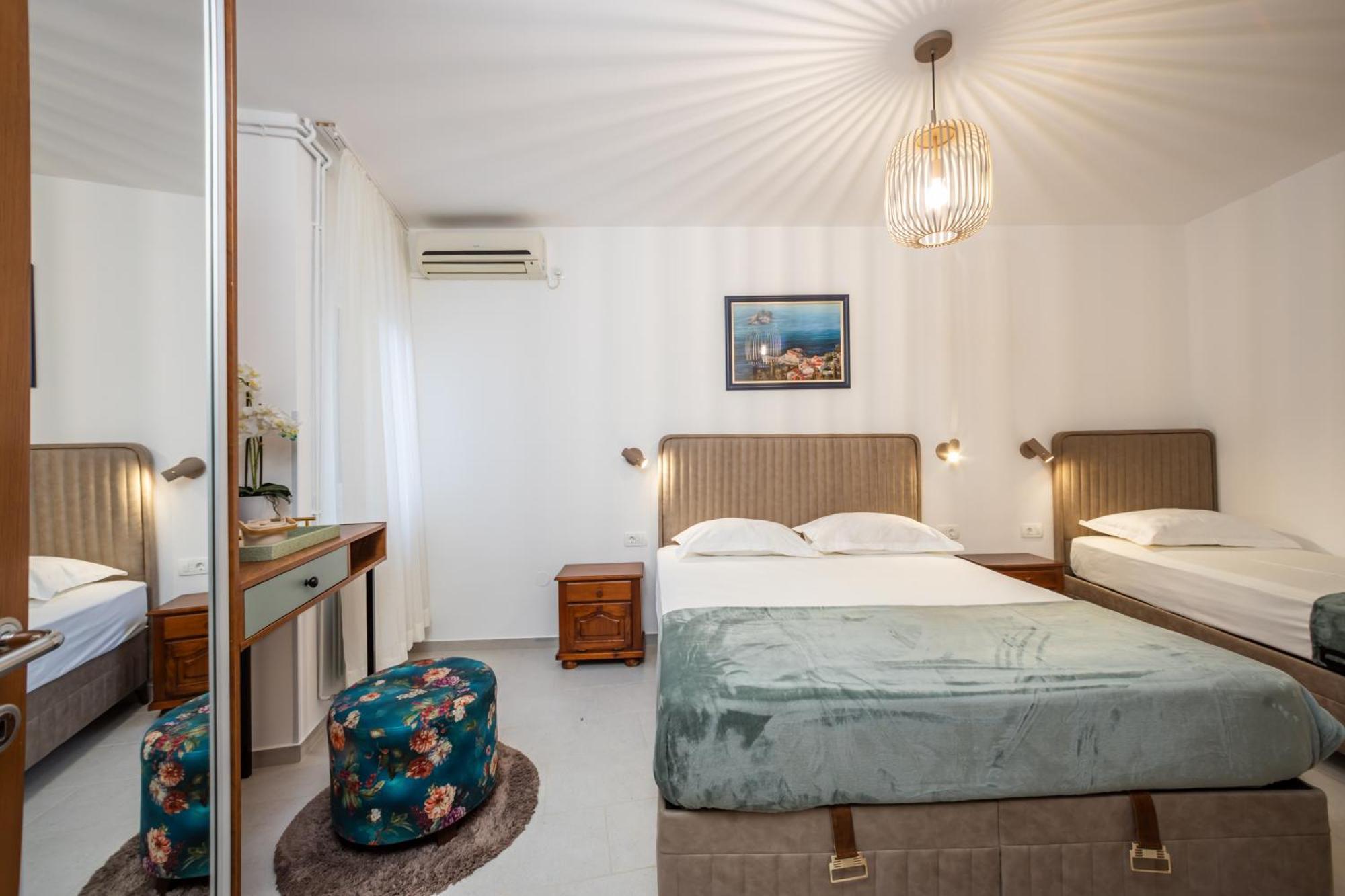 Guest House Medin Petrovazzo Esterno foto