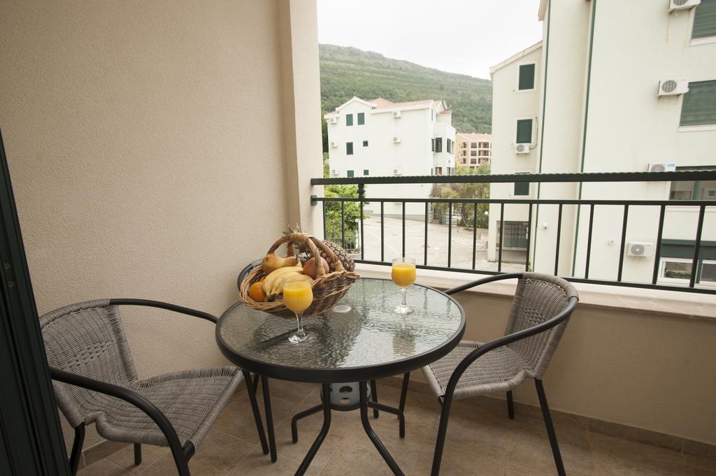 Guest House Medin Petrovazzo Esterno foto