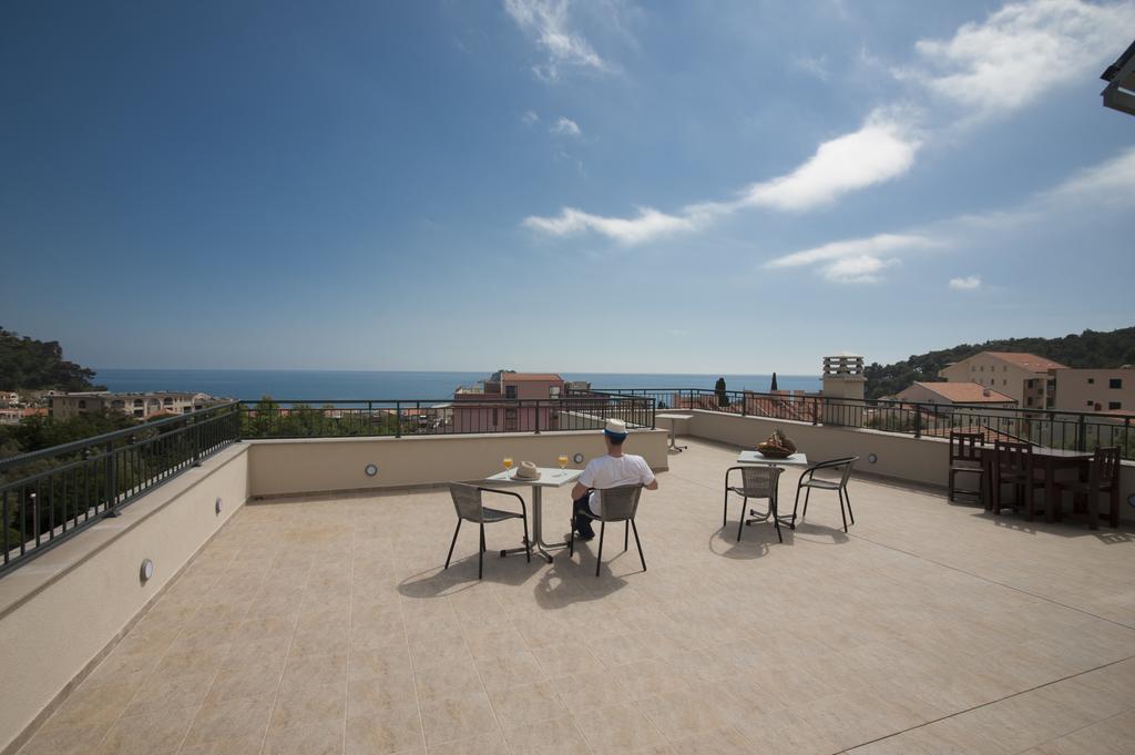 Guest House Medin Petrovazzo Esterno foto