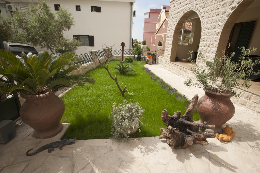 Guest House Medin Petrovazzo Esterno foto